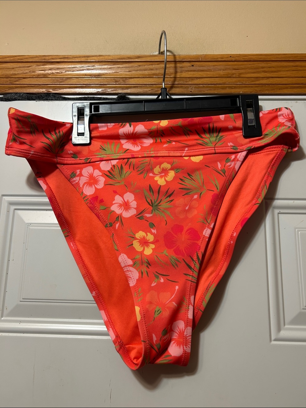 High-Waist Floral Bikini Bottom - Coral Floral L